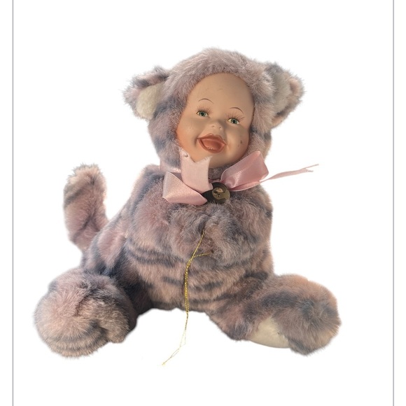 Geppeddo Cuddle Kids Cody Kitten Porcelain Face Plush Stuffed Animal Toy 9" - Picture 1 of 12